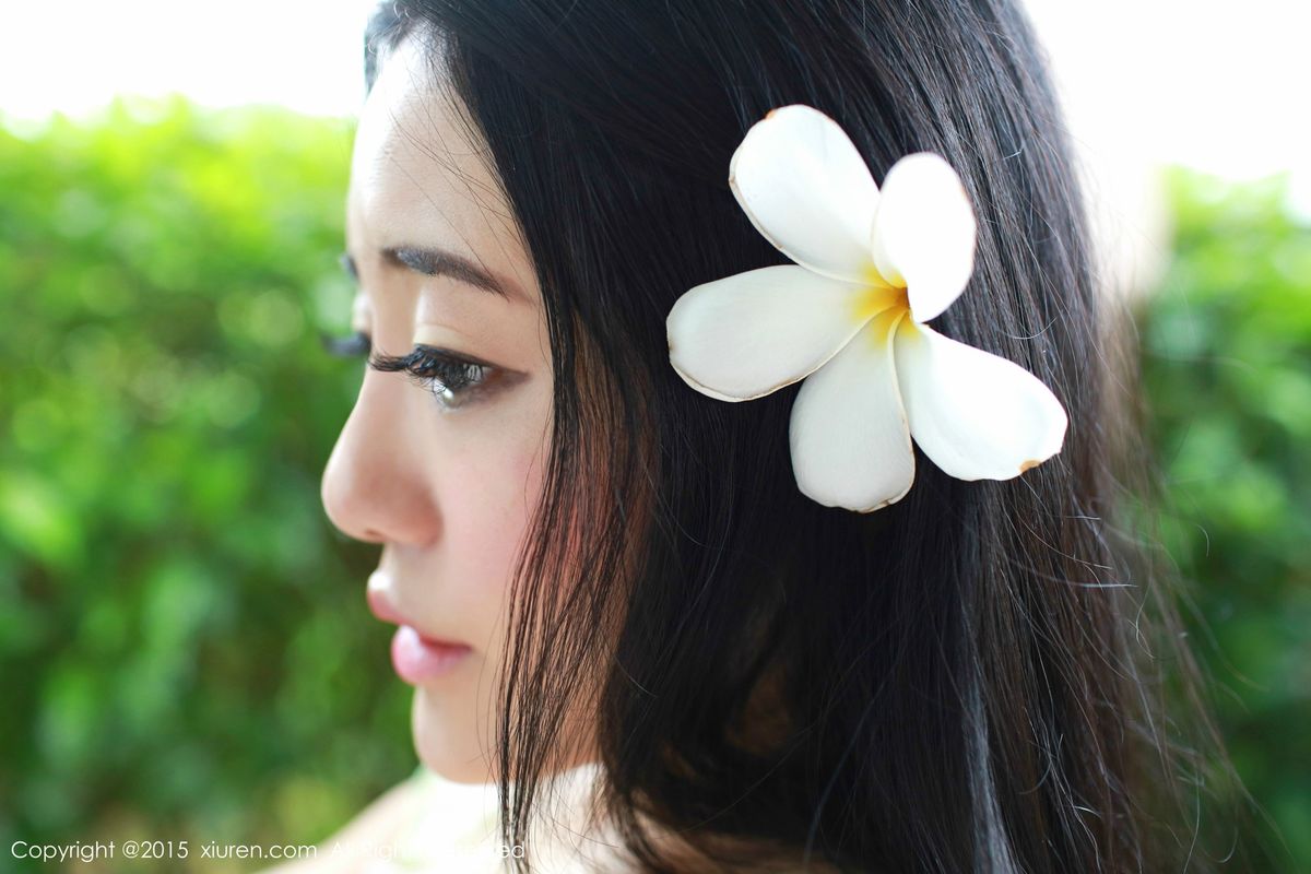 秀人网短发美女空姐babykiki白衬衫浴缸湿身诱惑写真