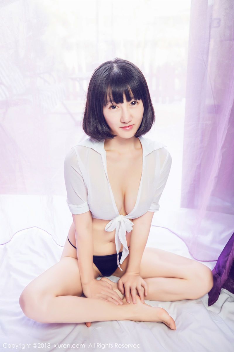 秀人网高挑美女呆呆的瑞bb黑丝美腿内衣诱惑气质写真