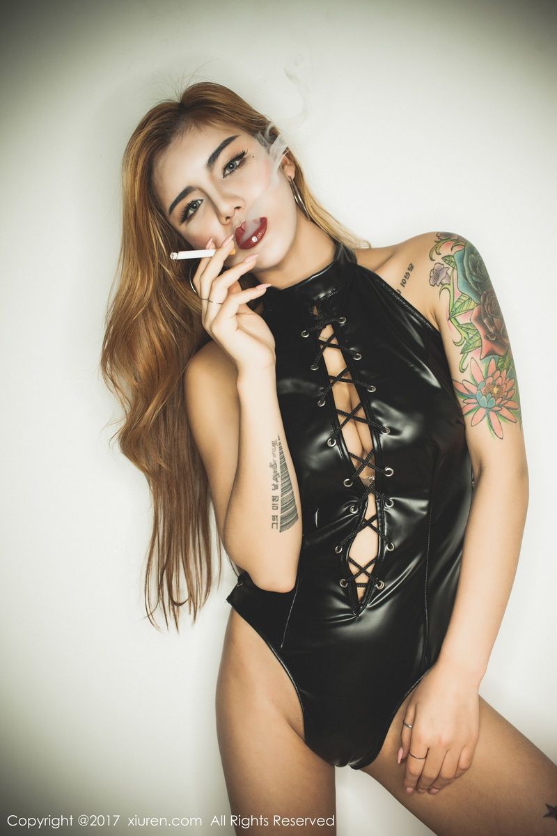 秀人网姐妹花黄炜婷Tina&代子白皙美胸豹纹内衣诱惑写真合集