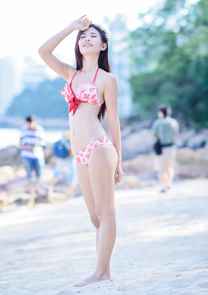 性感美女李可可蕾丝翘臀诱人遐想