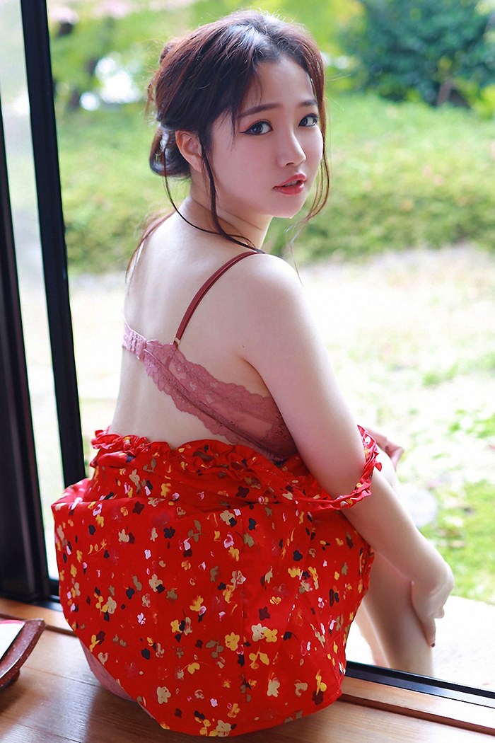 绯月樱-Cherry诱人十足的衬衫内衣湿身系列