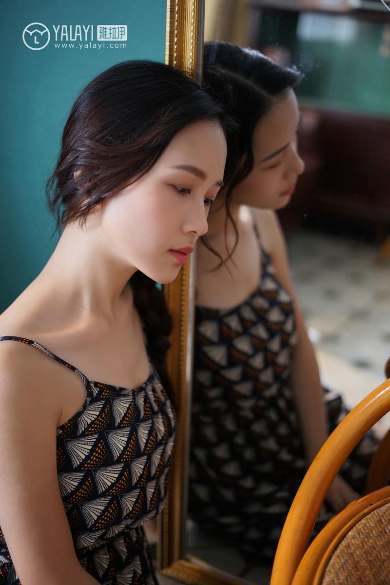 YALAYI雅拉伊清纯美女卡柔民国旗袍初见主题私房写真