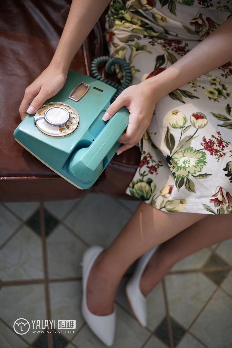 YALAYI雅拉伊清纯美女卡柔民国旗袍初见主题私房写真