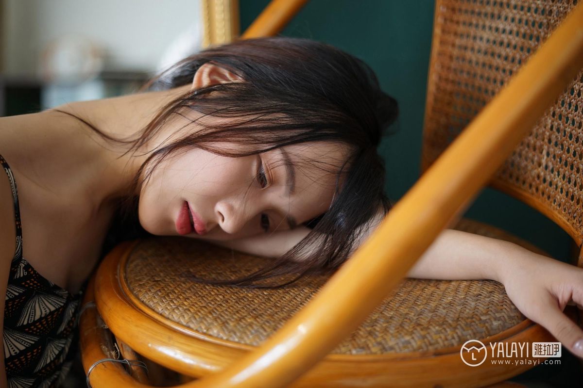 YALAYI雅拉伊清纯美女卡柔民国旗袍初见主题私房写真