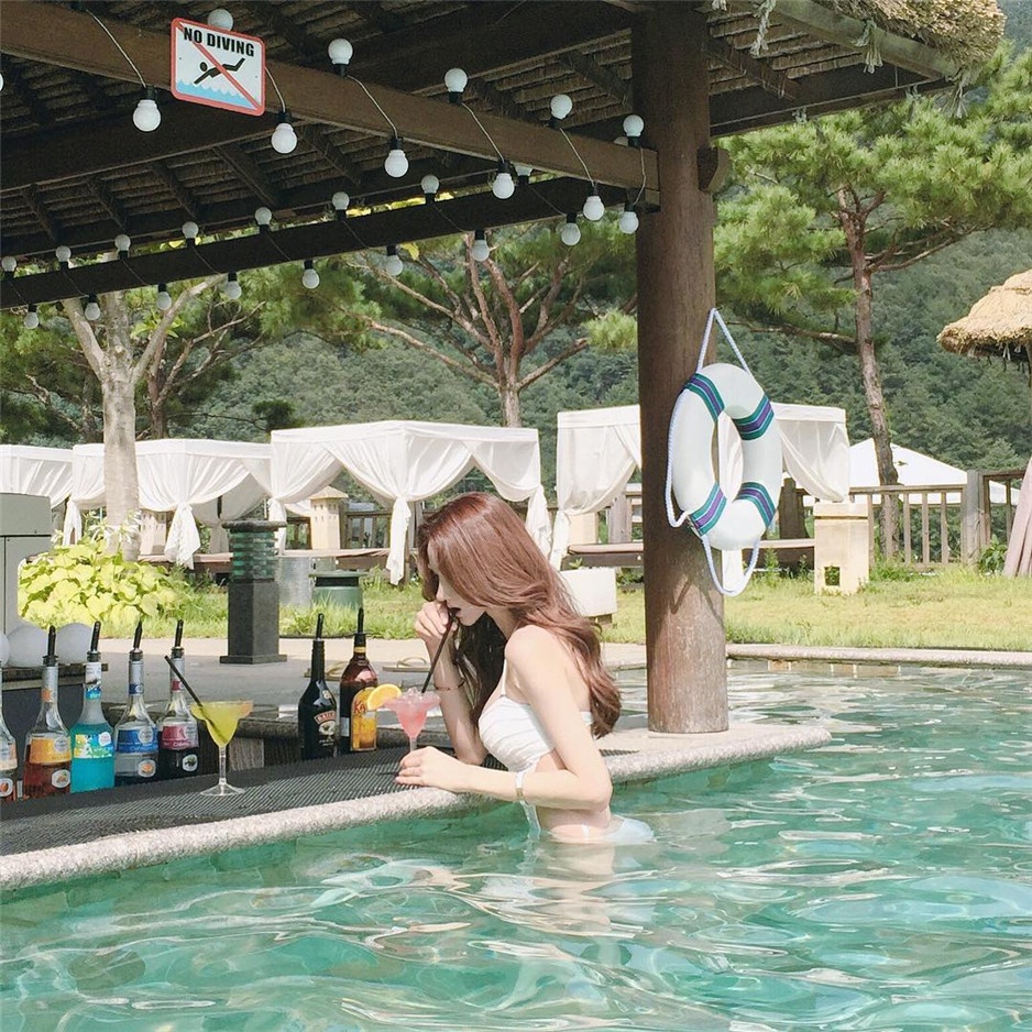 韩国正妹Kang Ne Hwa自拍生活照