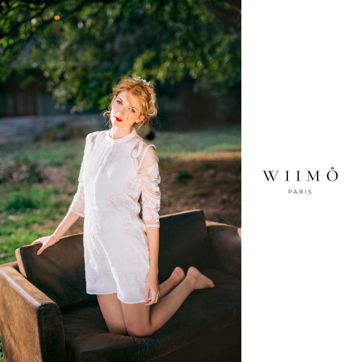 俄罗斯金发红唇美女