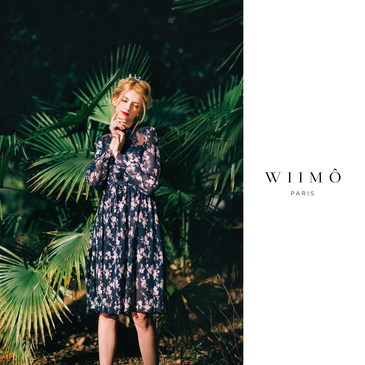 俄罗斯金发红唇美女