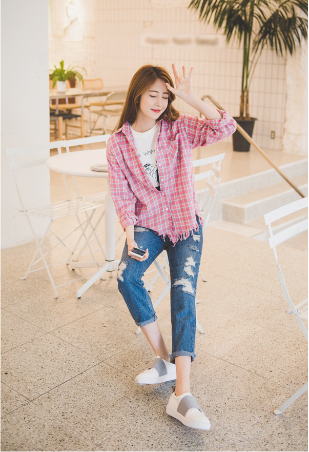 邻家清纯牛仔裤美女模特俏皮写真