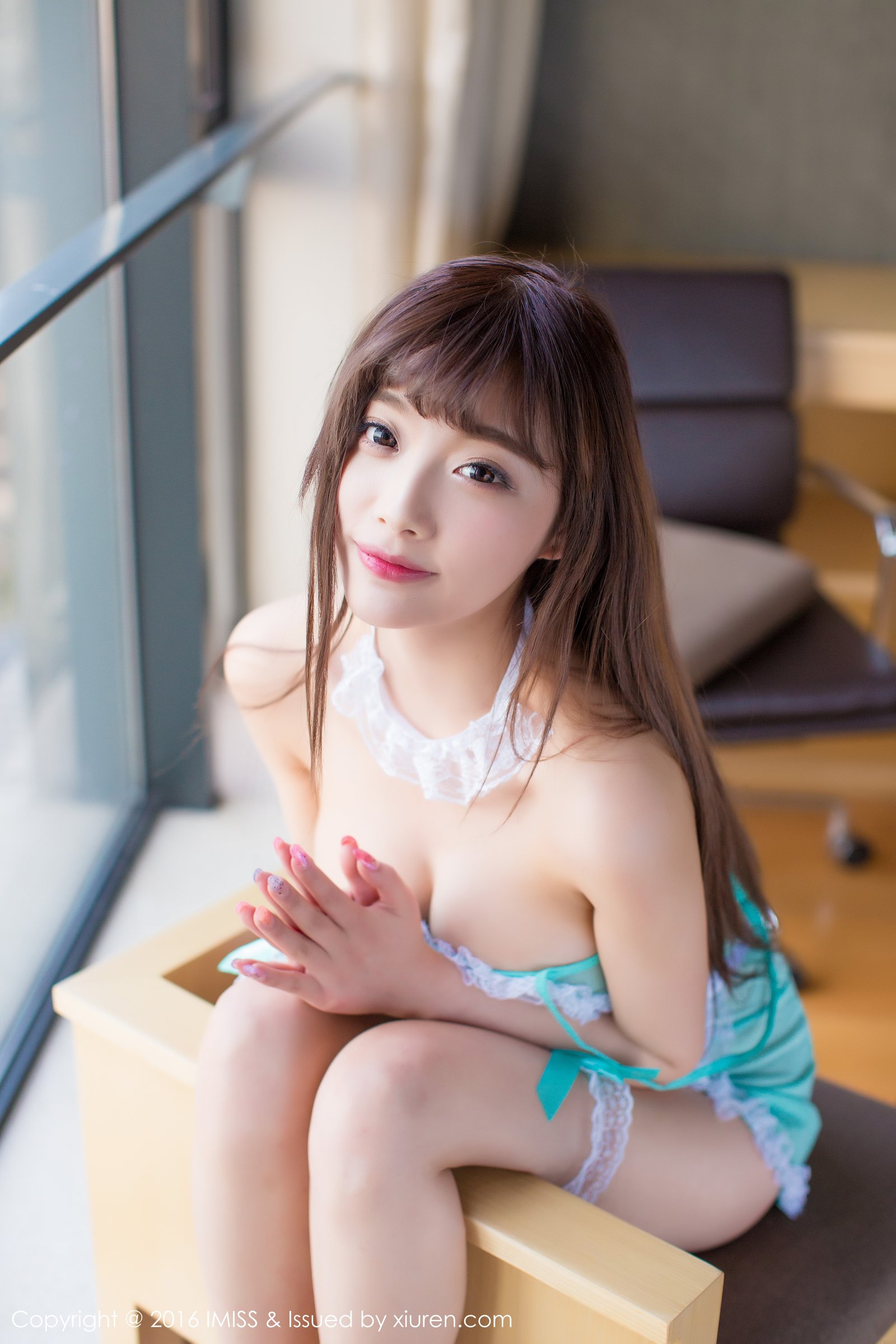 小甜心杨晨晨性感美臀美胸写真集