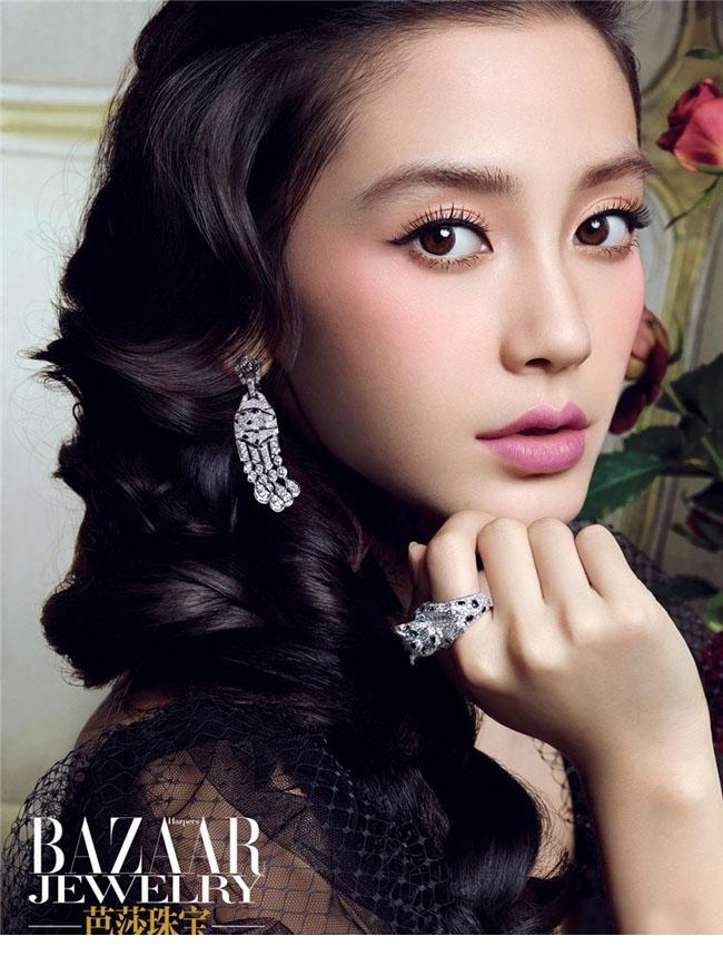 Angelababy妩媚成熟封面大片