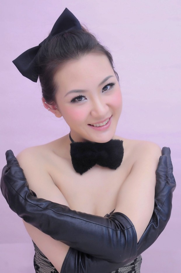 影视明星广告模特北影校花徐嘉阳诱人写真