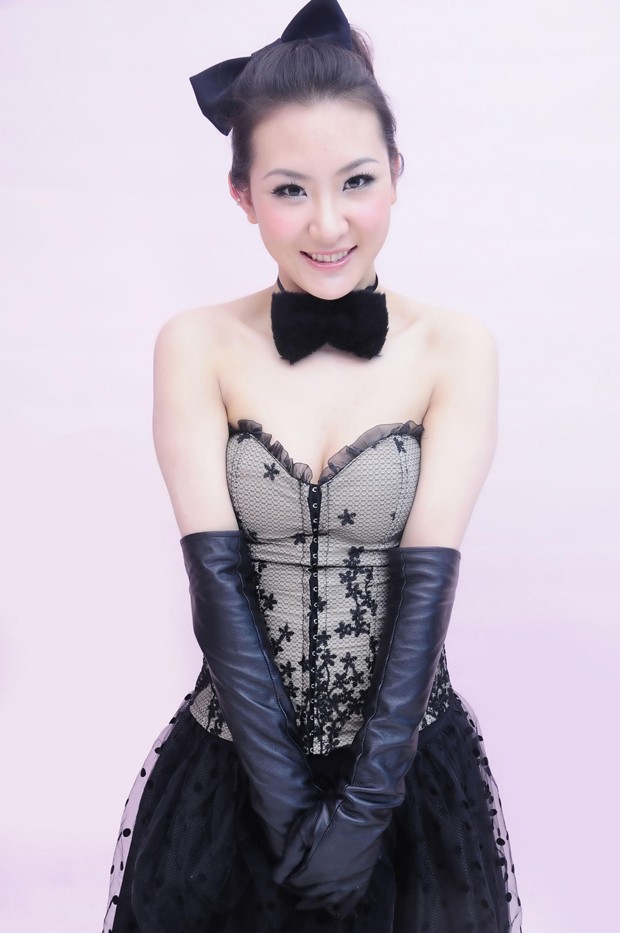 影视明星广告模特北影校花徐嘉阳诱人写真