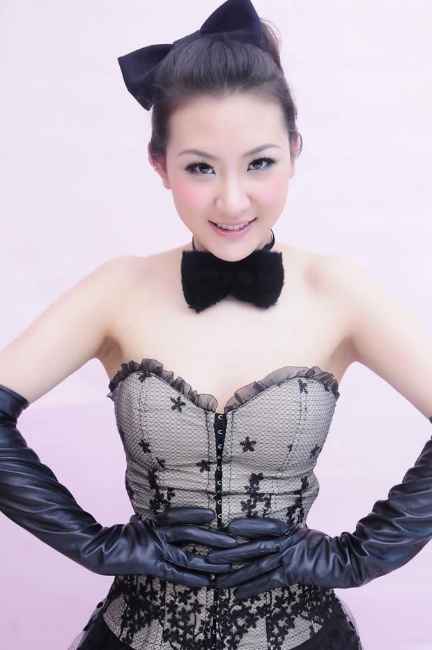 影视明星广告模特北影校花徐嘉阳诱人写真