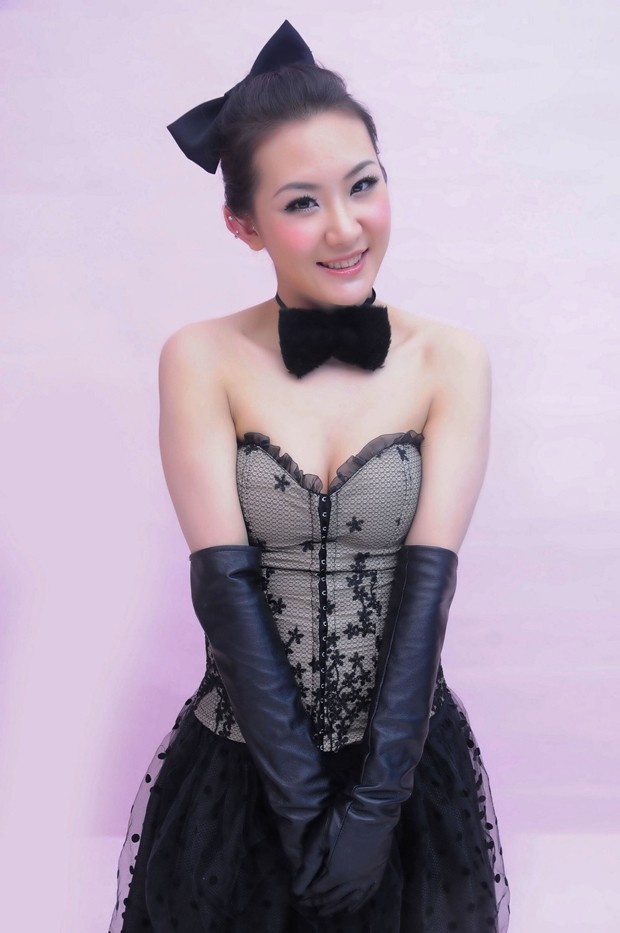 影视明星广告模特北影校花徐嘉阳诱人写真