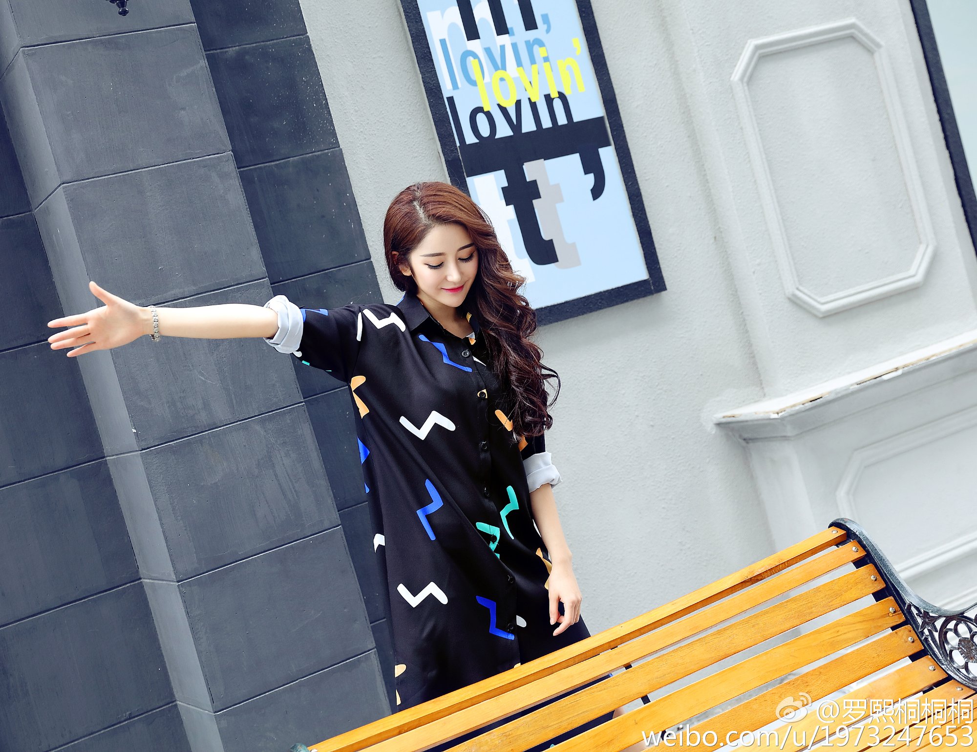 长腿嫩模罗熙桐海边比基尼性感写真