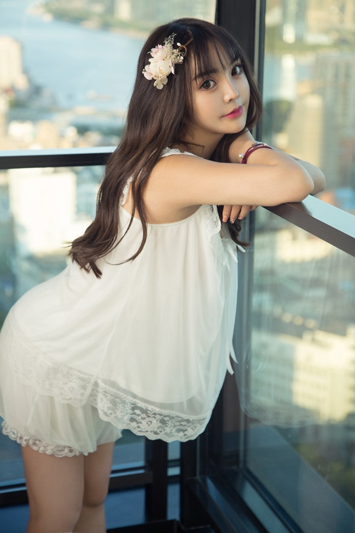 童颜巨乳Wendy绝美胴体展现高冷诱惑