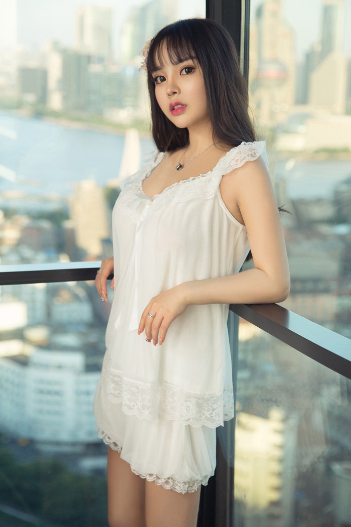 童颜巨乳Wendy绝美胴体展现高冷诱惑