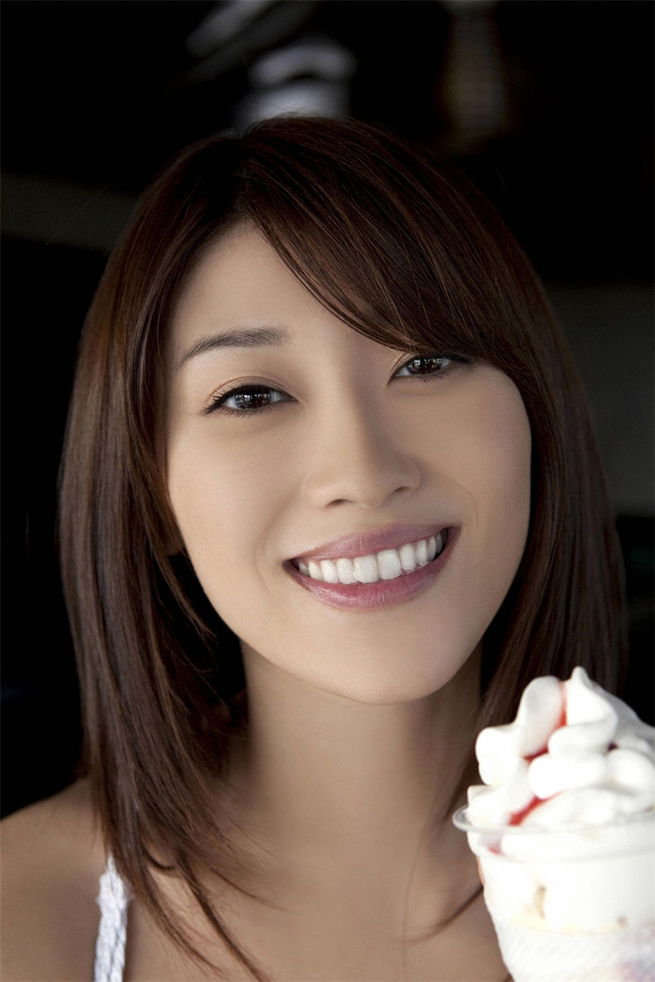 日本顶级av女优原干惠生活照写真诱惑迷人