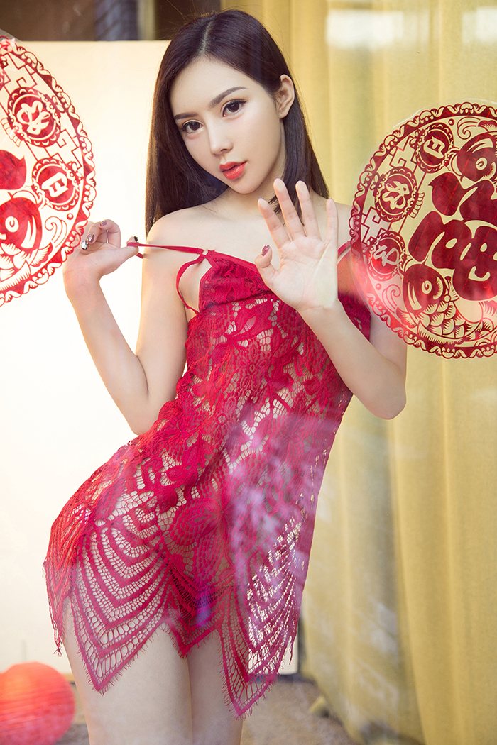 轻熟御姐曲线爆满丰乳肥臀贺新春美图照