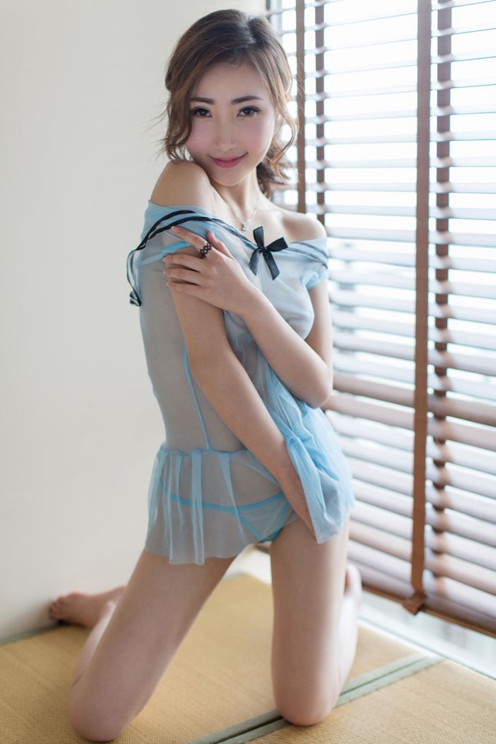 吴美昕yumi透明薄纱双球若隐若现