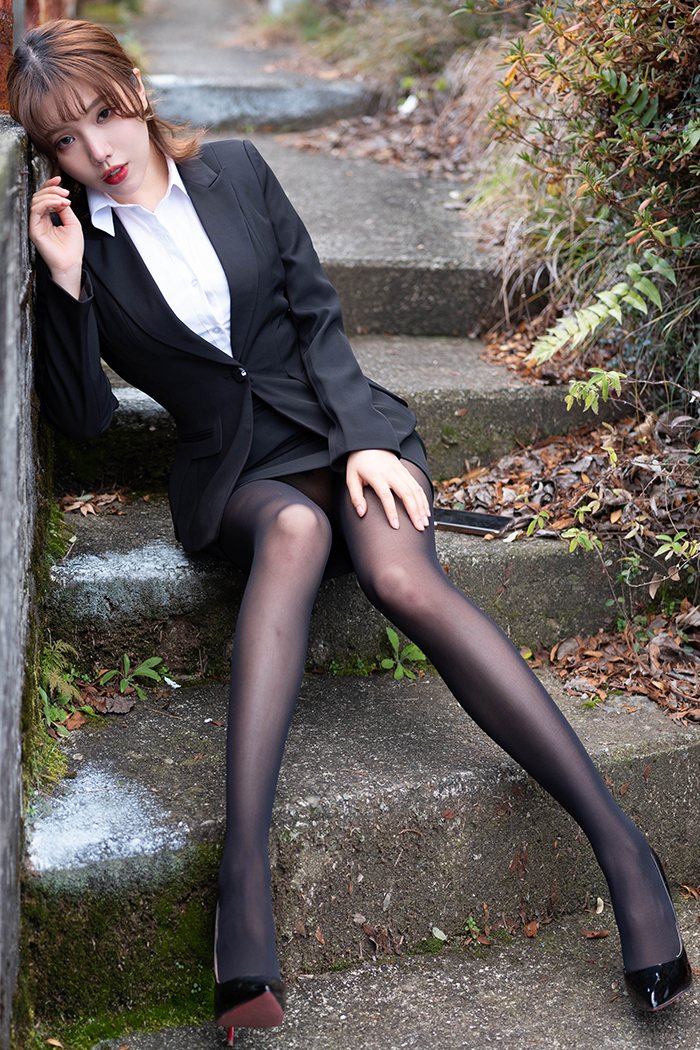 放浪美女尤物黄乐然渔网衣让人欲火难消