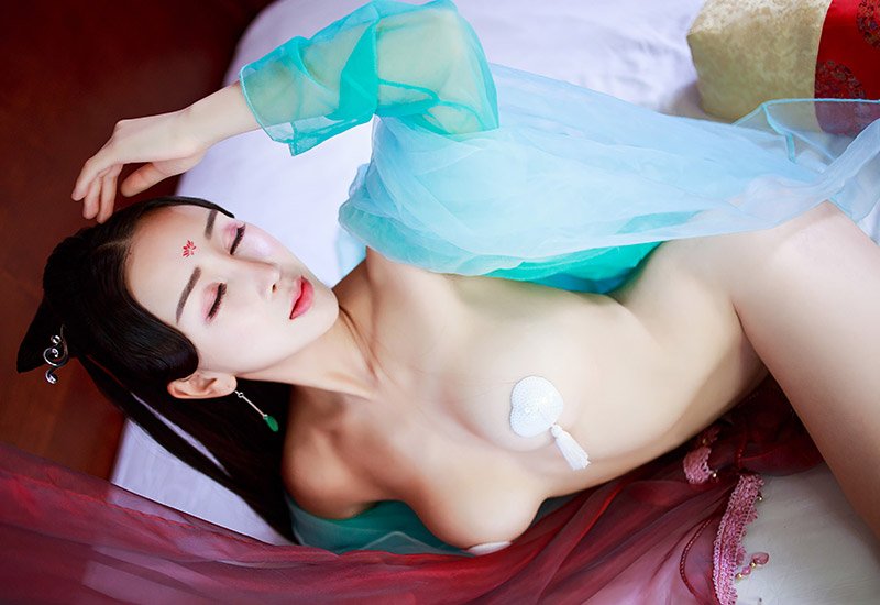 古装内衣美女邹晶晶大尺度人体艺术图片