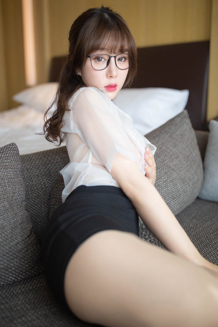 都市白领王雨纯肉丝诱惑让人热血沸腾