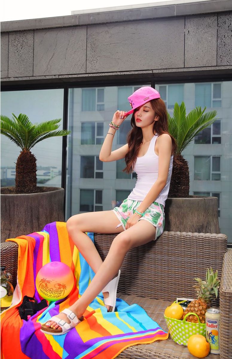 韩国气质网拍女神孙允珠泳装比基尼内衣诱惑福利写真美图