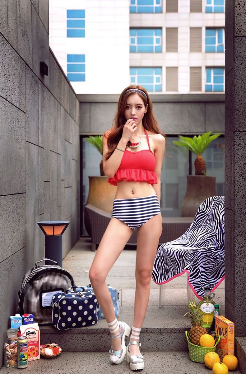 韩国气质网拍女神孙允珠泳装比基尼内衣诱惑福利写真美图