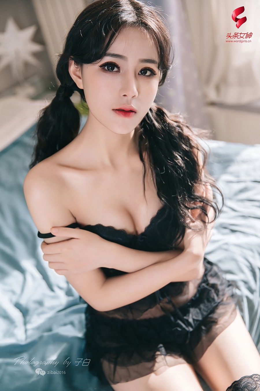 头条女神双马尾美女模特茯苓黑丝美腿内衣诱惑写真套图