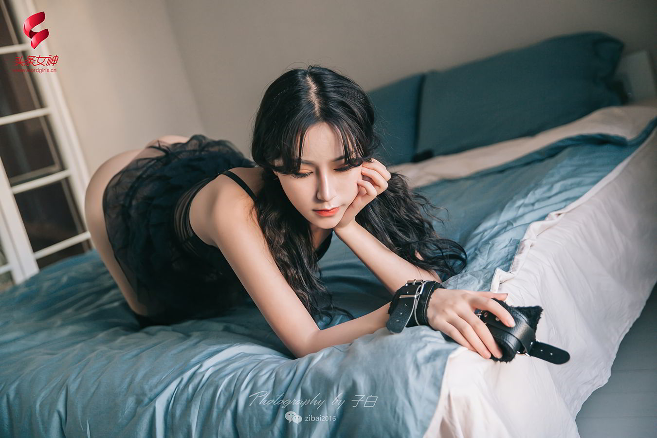 头条女神双马尾美女模特茯苓黑丝美腿内衣诱惑写真套图