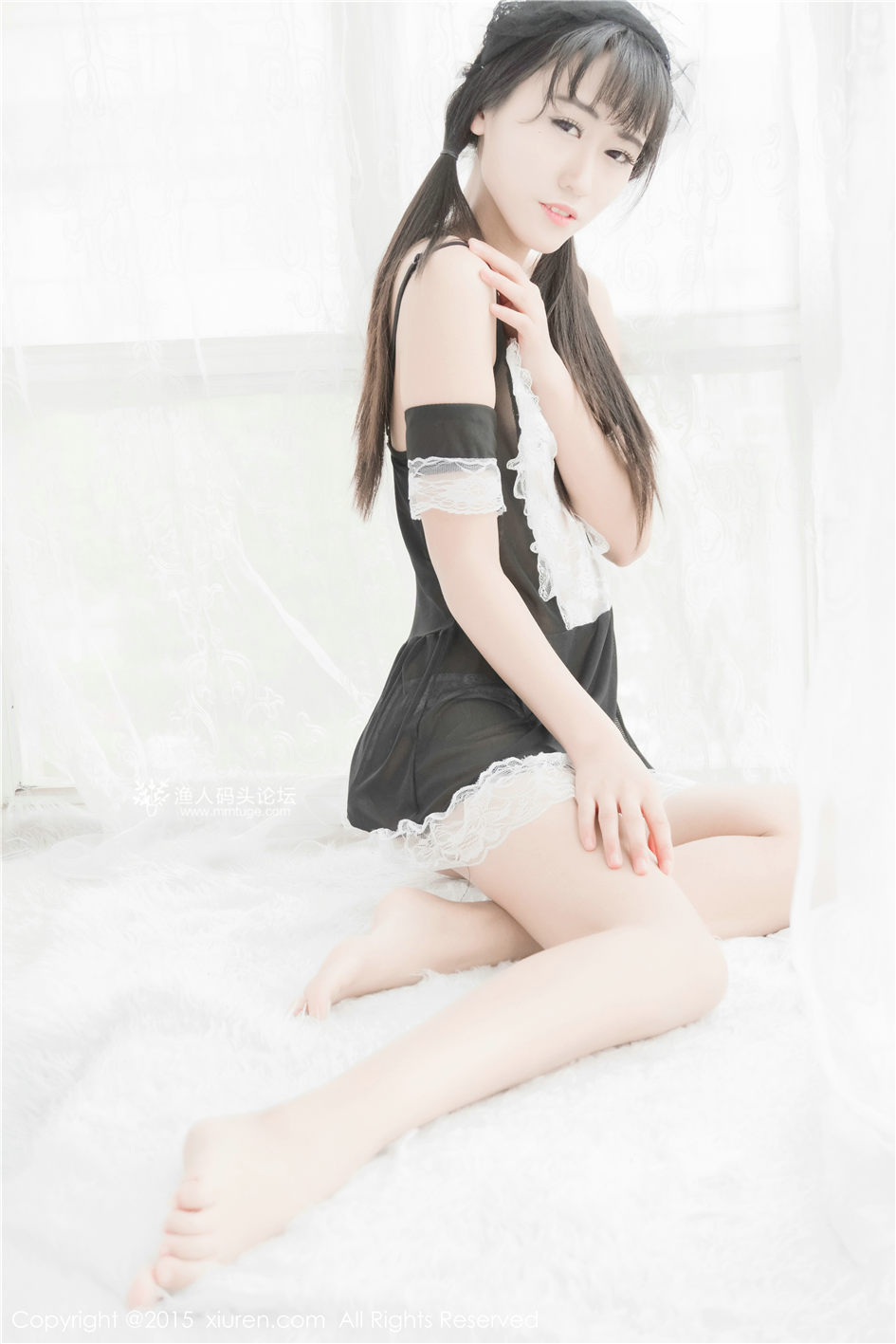 美媛馆新人嫩模素素subaby白纱遮胸双马尾情趣内衣写真