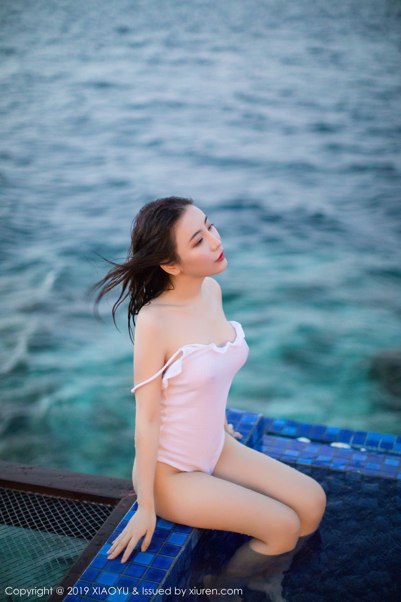 语画界性感女神绯月樱Cherry美胸翘臀湿身诱惑马尔代夫旅拍