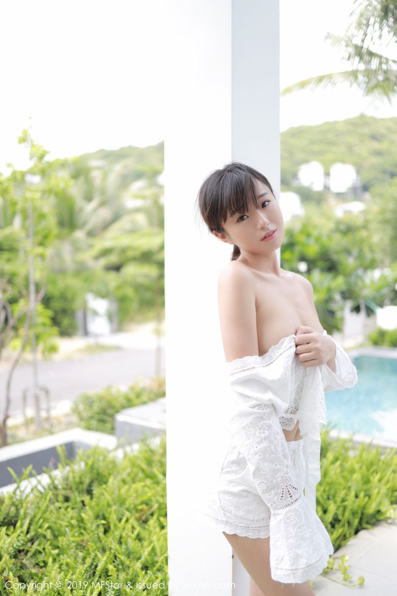 模范学院美女模特仓井优香白色蕾丝越南性感第一套旅拍