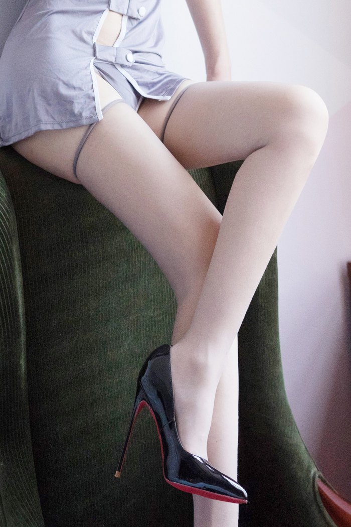 性感娇娘孙梦瑶万分魅惑令人心血澎湃