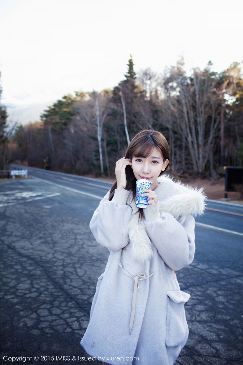 爱蜜社极品美女陈潇Xiaoer户外清新养眼日本之旅美图写真