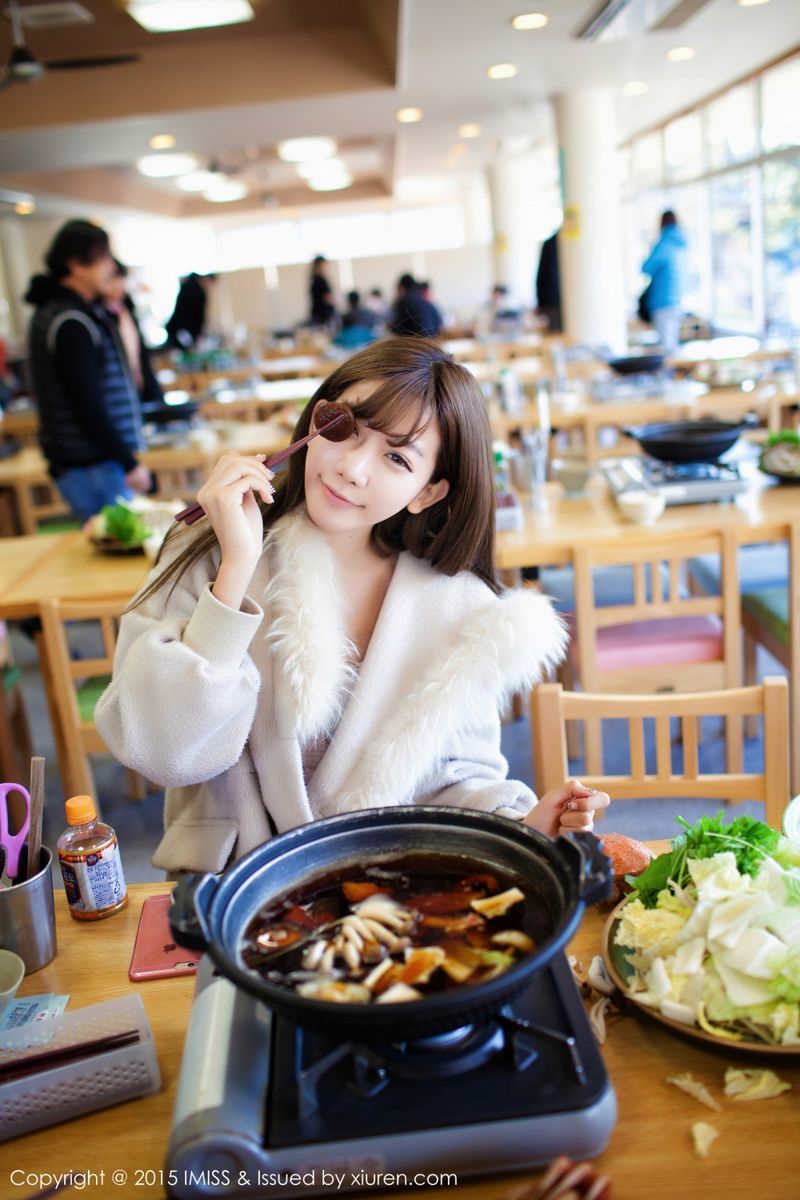 爱蜜社极品美女陈潇Xiaoer户外清新养眼日本之旅美图写真