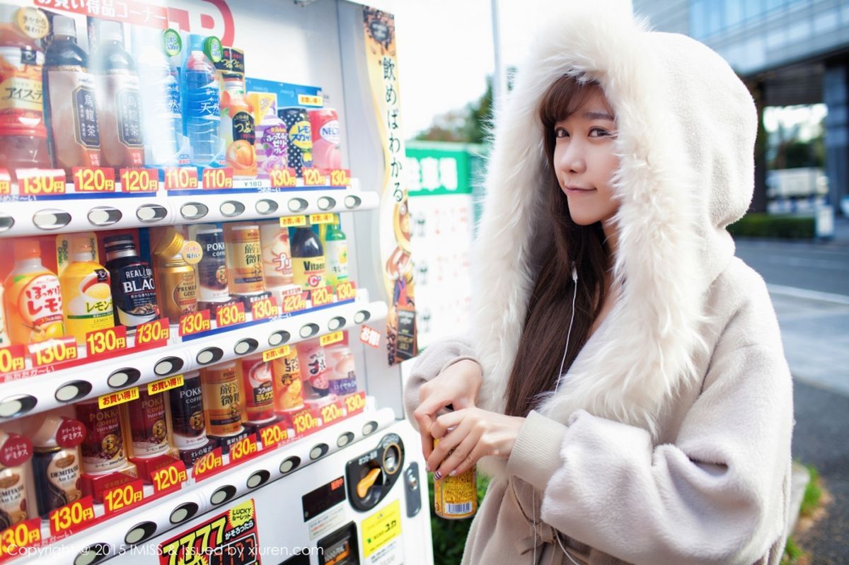 爱蜜社极品美女陈潇Xiaoer户外清新养眼日本之旅美图写真