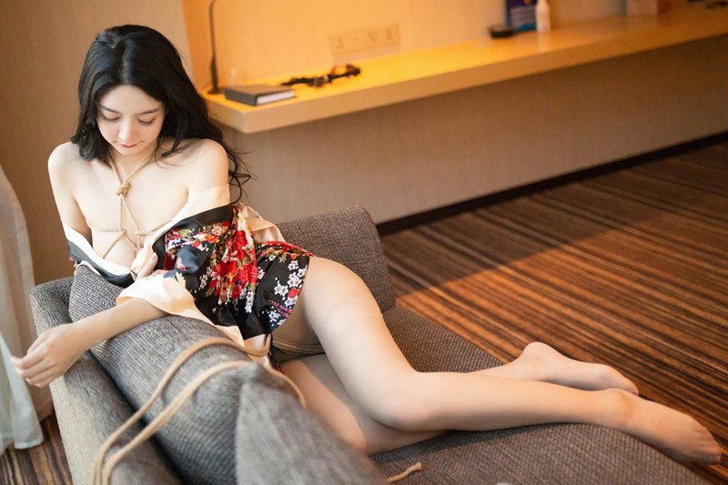 和服人妻小热巴肉欲捆绑令人疯狂