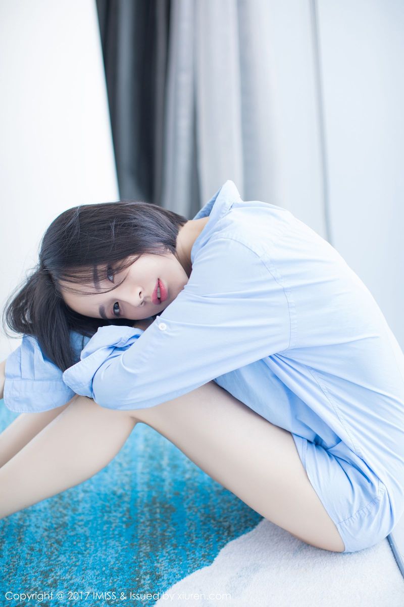 爱蜜社新人美女模特莉雅Livia水润清新诗情画意养眼写真