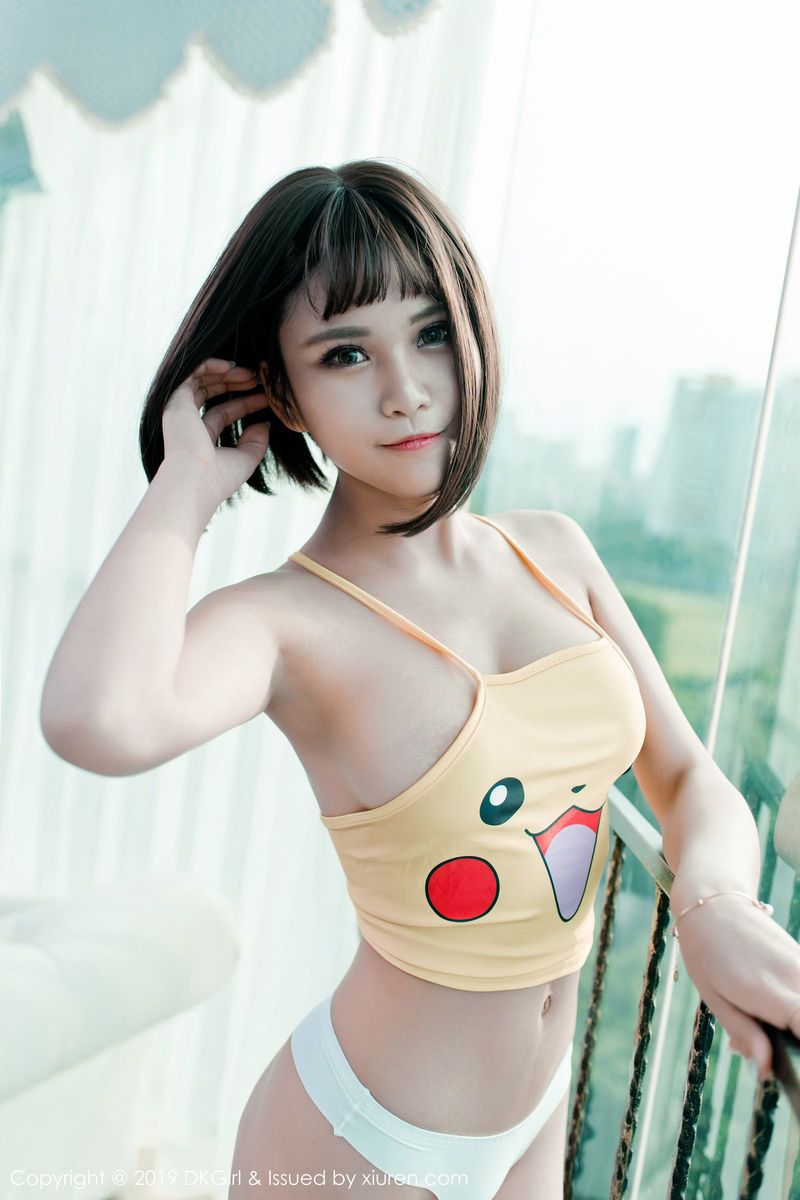 御女郎美女模特萌宝儿BoA童颜巨乳美腿翘臀真空性感写真