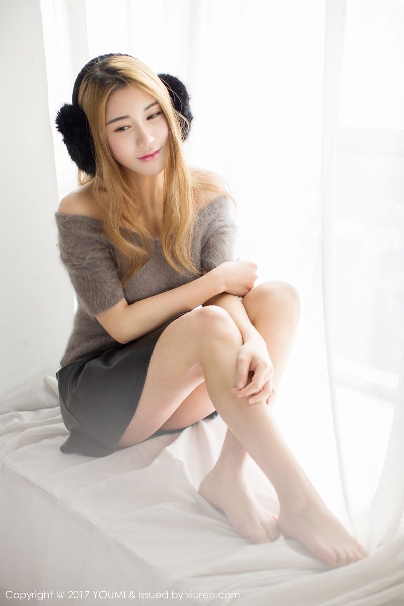 尤蜜荟清新美女宋梓诺Bee性感水手制服诱惑大尺度私房写真