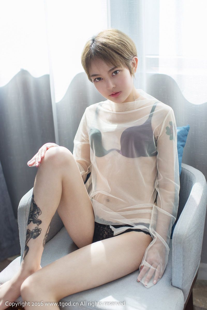 尤蜜荟性感女神lynne黎茉透视薄纱内衣诱惑家居意境写真