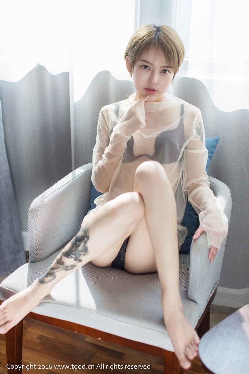 尤蜜荟性感女神lynne黎茉透视薄纱内衣诱惑家居意境写真