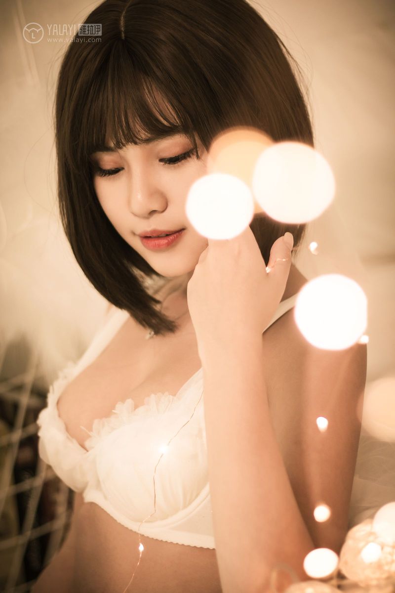 雅拉伊短发嫩模萌宝儿BoA修长美腿白嫩美胸内衣诱惑美图