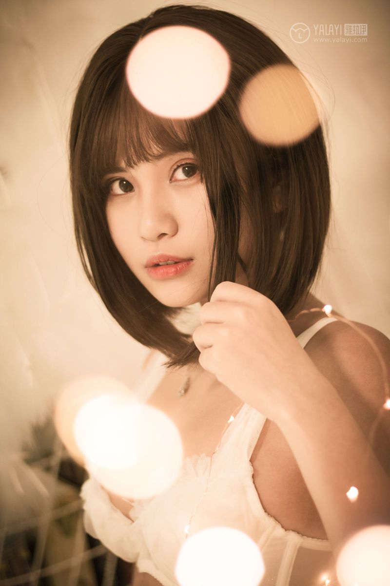 雅拉伊短发嫩模萌宝儿BoA修长美腿白嫩美胸内衣诱惑美图