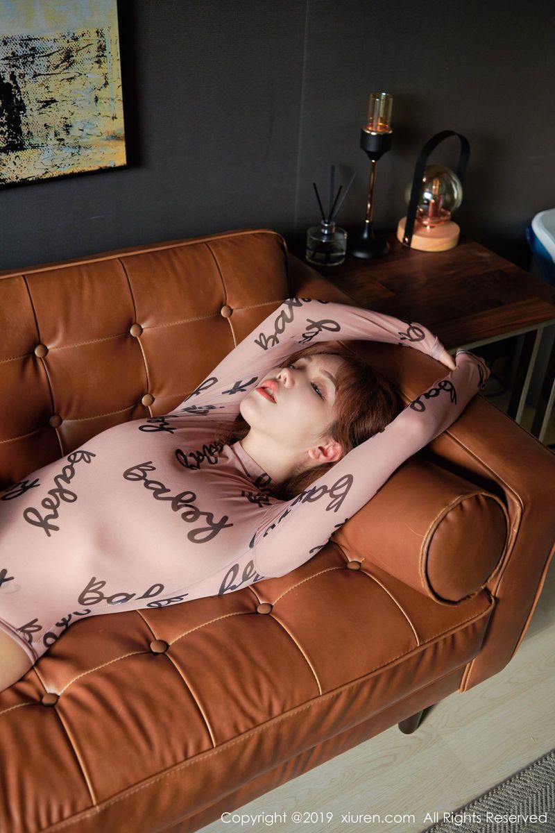 秀人网性感女神黄乐然红色和服爆乳肥臀大尺度韩国旅拍