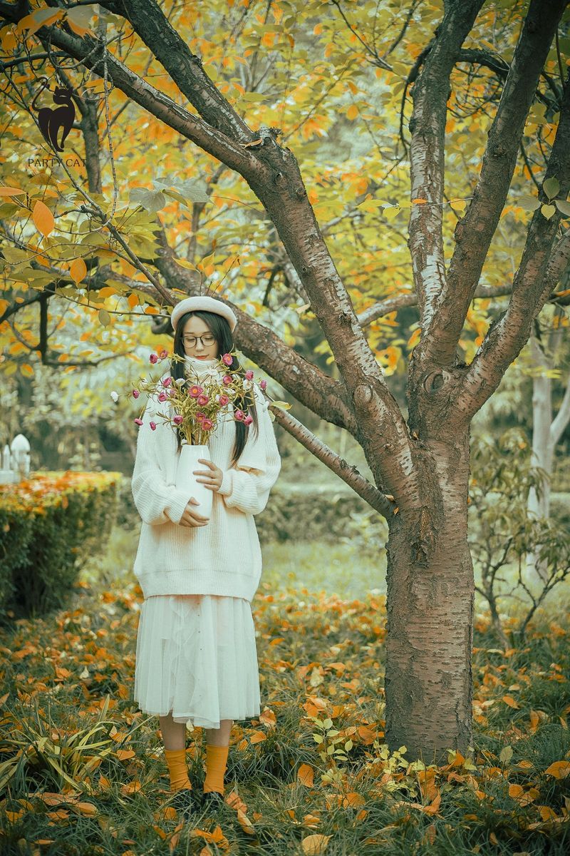 PartyCat轰趴猫美女模特曲曲千娇百媚内衣诱惑室内性感写真