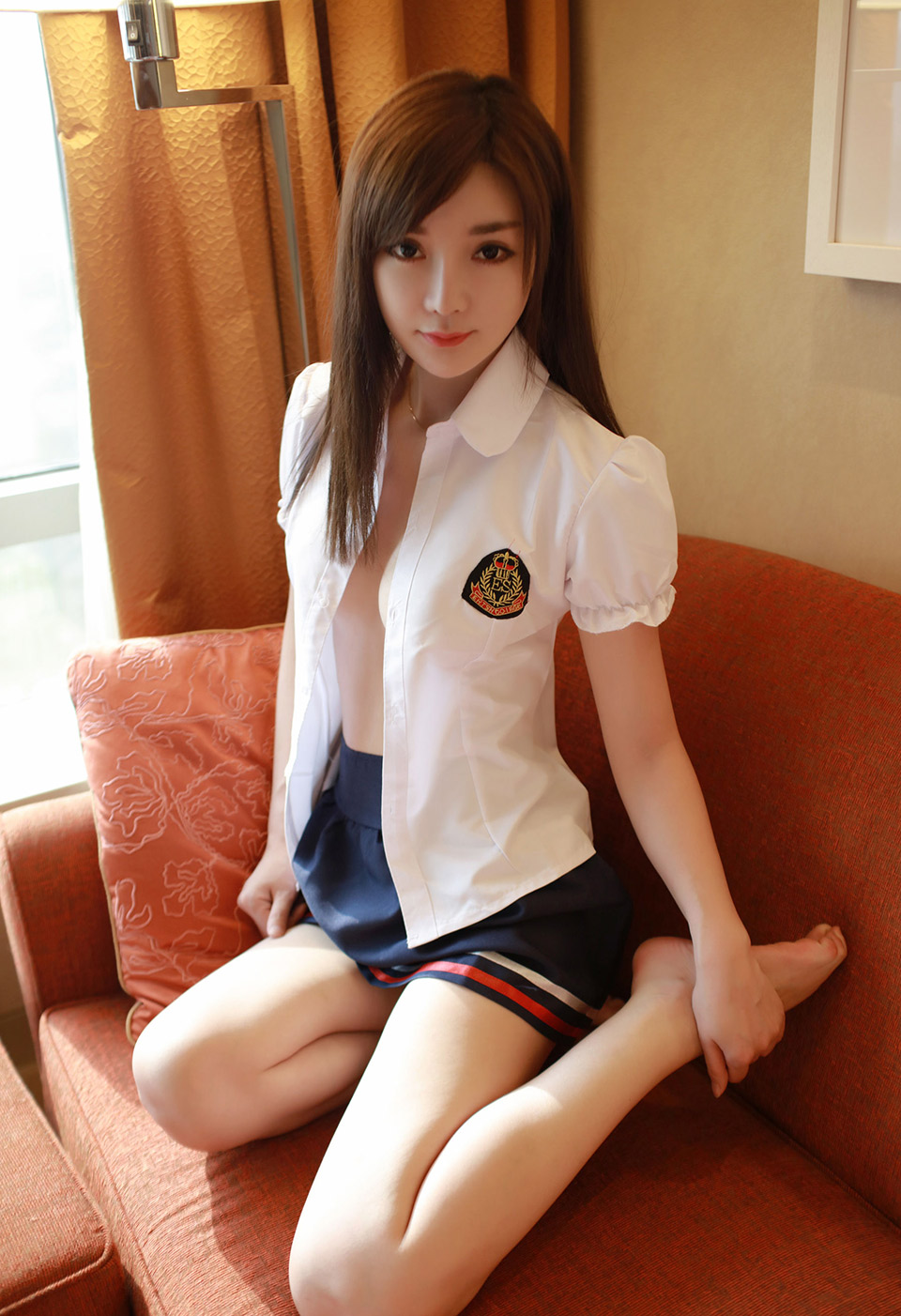 清纯少女韩子萱给人恋爱的感觉