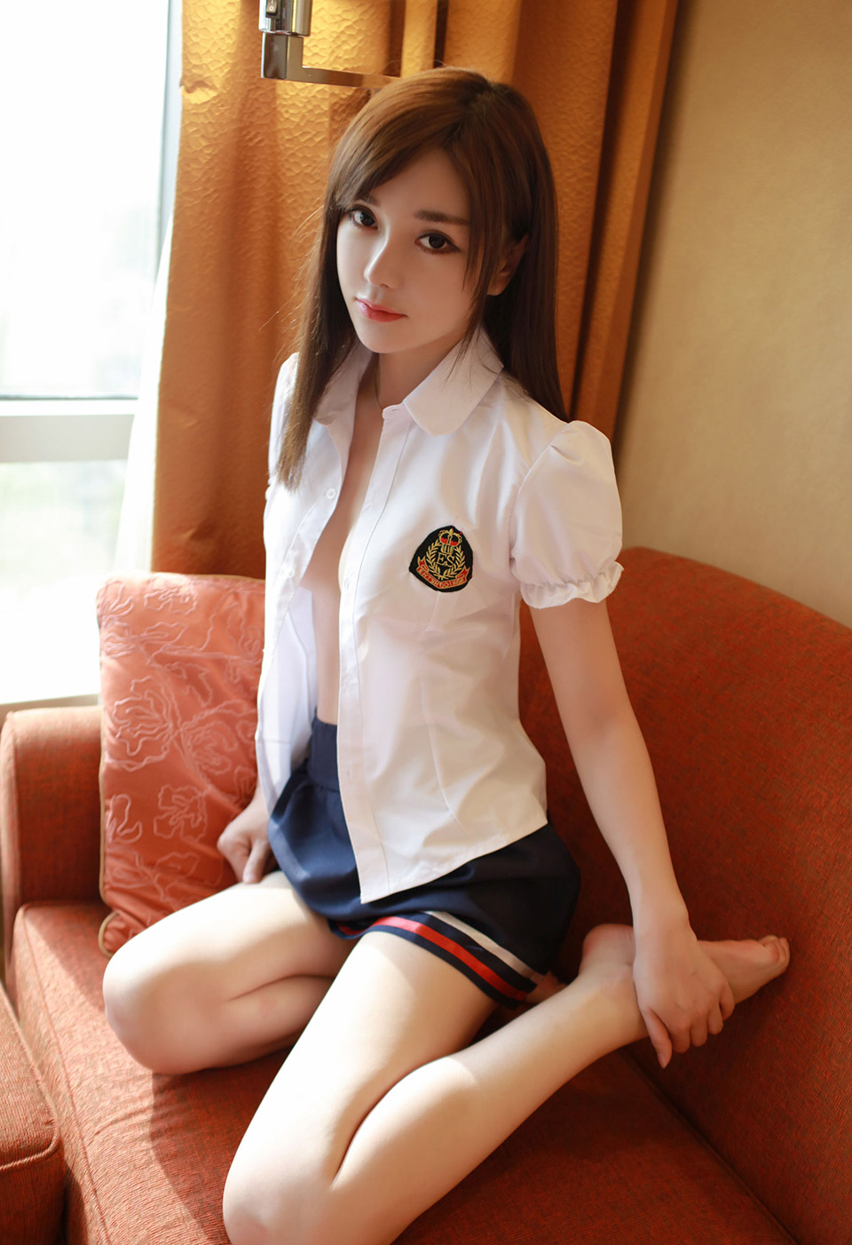 清纯少女韩子萱给人恋爱的感觉